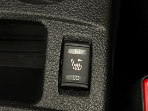 VE16NHB Nissan Qashqai 1.5 dCi Tekna 5dr Thumbnail #26