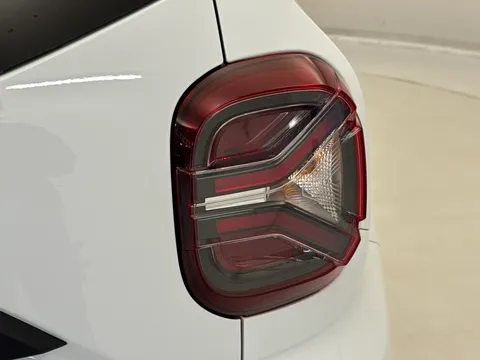 DS22NWL Dacia Duster 1.3 TCe 130 Prestige 5dr Thumbnail #26