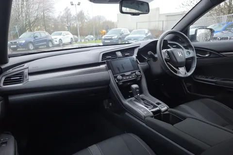 DG69XLV Honda Civic 1.5 VTEC Turbo Sport Plus 5dr CVT Thumbnail #3