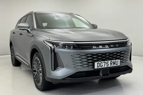 DG75RMU Omoda 9 1.5T SHS Noble 5dr 3DHT Thumbnail #1