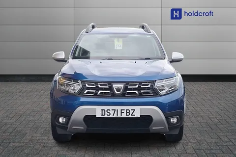 DS71FBZ Dacia Duster 1.3 TCe 130 Prestige 5dr Thumbnail #8