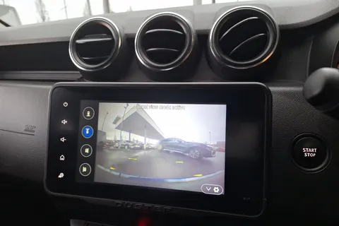 DS71FBZ Dacia Duster 1.3 TCe 130 Prestige 5dr Thumbnail #20