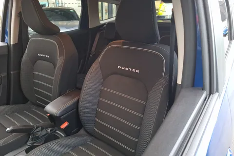 DS71FBZ Dacia Duster 1.3 TCe 130 Prestige 5dr Thumbnail #25