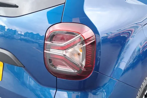 DS71FBZ Dacia Duster 1.3 TCe 130 Prestige 5dr Thumbnail #35