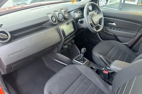 BD23UDX Dacia Duster 1.0 TCe 90 Expression 5dr Thumbnail #4