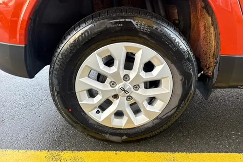 BD23UDX Dacia Duster 1.0 TCe 90 Expression 5dr Thumbnail #5