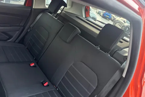 BD23UDX Dacia Duster 1.0 TCe 90 Expression 5dr Thumbnail #10