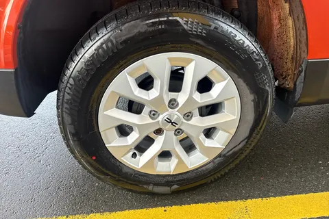 BD23UDX Dacia Duster 1.0 TCe 90 Expression 5dr Thumbnail #18