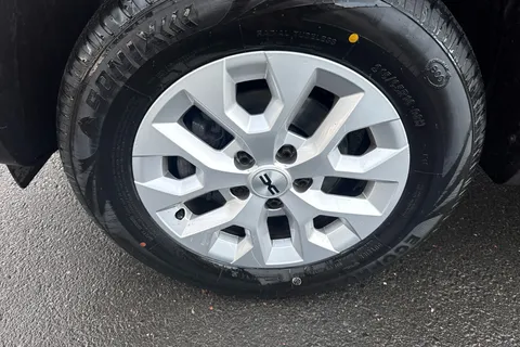 BD23UDX Dacia Duster 1.0 TCe 90 Expression 5dr Thumbnail #22