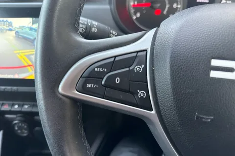 BD23UDX Dacia Duster 1.0 TCe 90 Expression 5dr Thumbnail #32