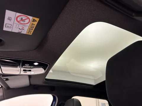 DU25VVJ Renault Austral E-Tech FHEV Iconic Esprit Alpine 5dr Auto Thumbnail #15