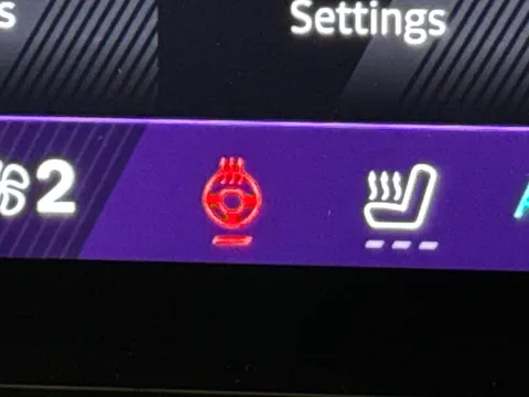 DU25VVJ Renault Austral E-Tech FHEV Iconic Esprit Alpine 5dr Auto Thumbnail #29