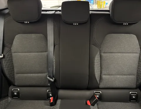 DL21CKG Renault Clio 1.0 TCe 90 Iconic 5dr Thumbnail #16