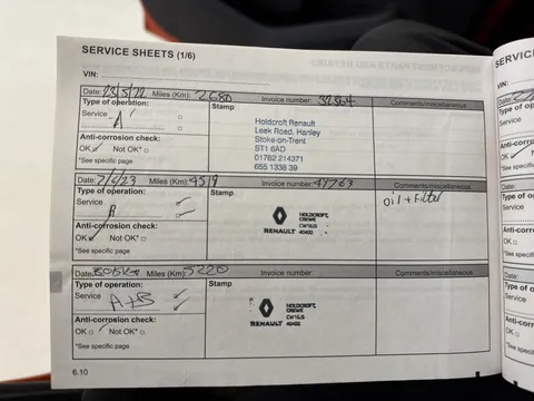 DL21CKG Renault Clio 1.0 TCe 90 Iconic 5dr Thumbnail #17