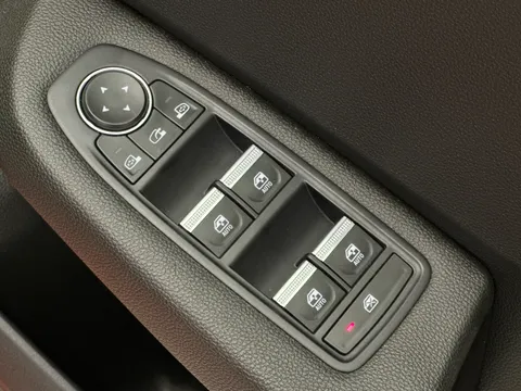 DL21CKG Renault Clio 1.0 TCe 90 Iconic 5dr Thumbnail #20