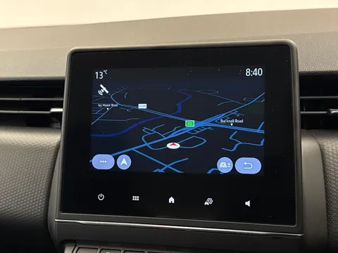 DL21CKG Renault Clio 1.0 TCe 90 Iconic 5dr Thumbnail #25