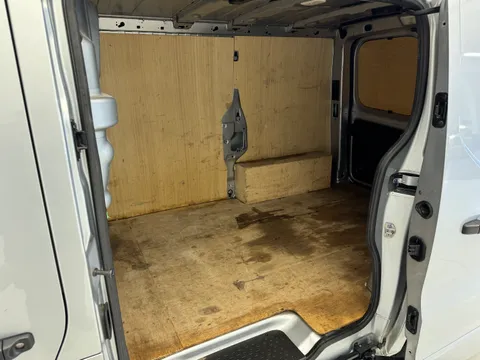 YB23LFJ Renault Trafic SL30 Blue dCi 150 Extra Sport Van Thumbnail #10