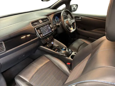 NC71UDL Nissan LEAF 160kW e+ N-Connecta 62kWh 5dr Auto Thumbnail #11