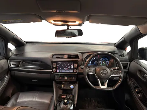 NC71UDL Nissan LEAF 160kW e+ N-Connecta 62kWh 5dr Auto Thumbnail #12