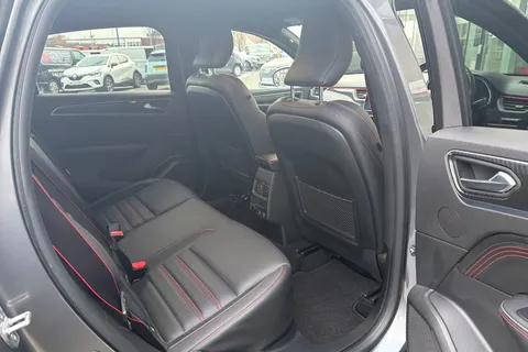 22 of 40 for Renault ARKANA 1.6 E-TECH Hybrid 145 R.S. Line 5dr Auto