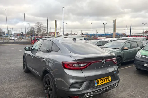 38 of 40 for Renault ARKANA 1.6 E-TECH Hybrid 145 R.S. Line 5dr Auto