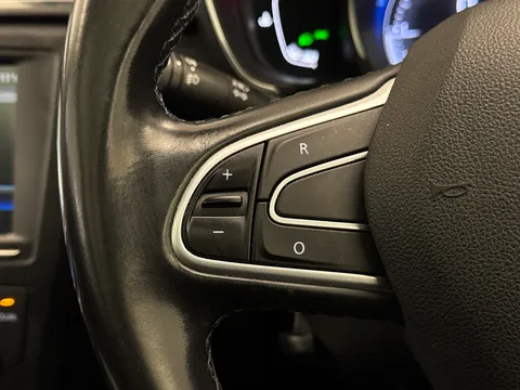 HV18HZF Renault Kadjar 1.6 dCi Signature Nav 5dr Thumbnail #23