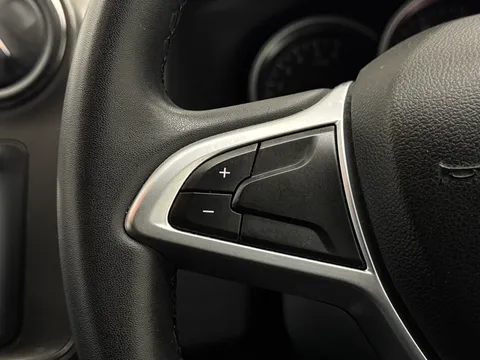 DY67BYX Dacia Sandero Stepway 0.9 TCe Laureate 5dr Thumbnail #22