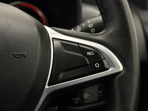 DY67BYX Dacia Sandero Stepway 0.9 TCe Laureate 5dr Thumbnail #23