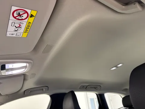 NK71LKO Volvo XC60 2.0 B5P Momentum 5dr Geartronic Thumbnail #14