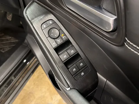 DE72ECJ Nissan Qashqai 1.3 DiG-T MH N-Connecta 5dr Thumbnail #22