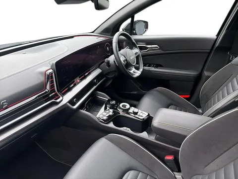 DC23FUH Kia Sportage 1.6T GDi 48V ISG GT-Line S 5dr DCT AWD Thumbnail #4