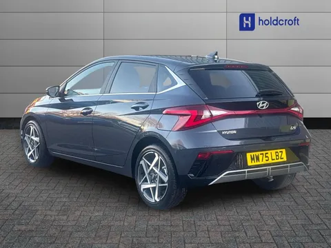 MW75LBZ Hyundai i20 1.0T GDi Premium 5dr Thumbnail #3