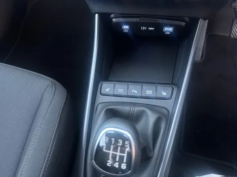 MW75LBZ Hyundai i20 1.0T GDi Premium 5dr Thumbnail #17