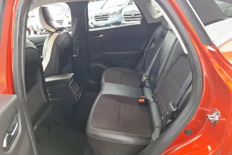 BL72OPV Renault Captur 1.0 TCE 90 Techno 5dr Thumbnail #10