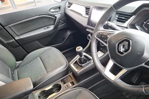 BL72OPV Renault Captur 1.0 TCE 90 Techno 5dr Thumbnail #13