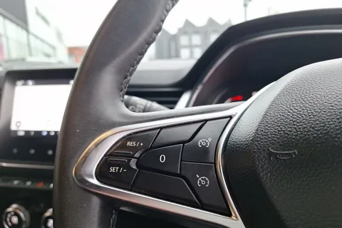 BL72OPV Renault Captur 1.0 TCE 90 Techno 5dr Thumbnail #21