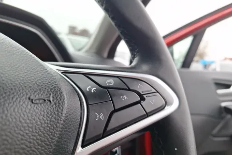 BL72OPV Renault Captur 1.0 TCE 90 Techno 5dr Thumbnail #22