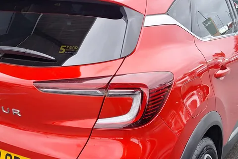 BL72OPV Renault Captur 1.0 TCE 90 Techno 5dr Thumbnail #31