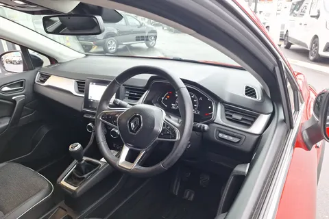 BL72OPV Renault Captur 1.0 TCE 90 Techno 5dr Thumbnail #41