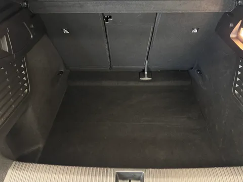 DU25VVF Renault Scenic E-Tech 125kW Techno 60kWh Comfort Range 5dr Auto Thumbnail #9