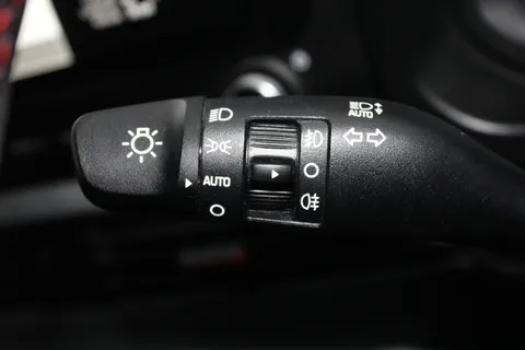 BG72FLZ Hyundai i20 1.0T GDi 48V MHD 120 N Line 5dr Thumbnail #25