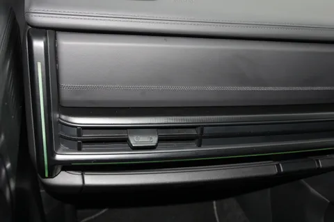 DG25CGZ Hyundai Santa Fe 1.6 TGDi PHEV Calligraphy 5dr 4WD Auto [6 Seats] Thumbnail #13