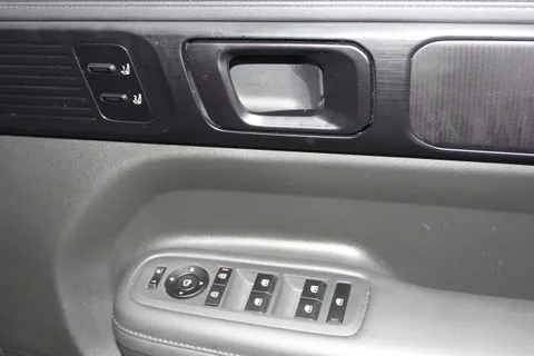 DG25CGZ Hyundai Santa Fe 1.6 TGDi PHEV Calligraphy 5dr 4WD Auto [6 Seats] Thumbnail #19