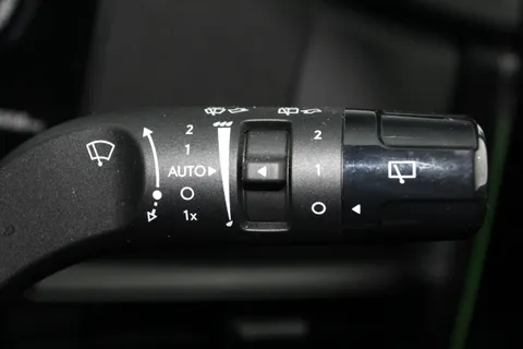 DG25CGZ Hyundai Santa Fe 1.6 TGDi PHEV Calligraphy 5dr 4WD Auto [6 Seats] Thumbnail #28