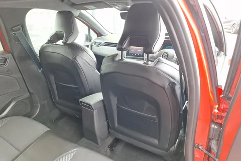 BD74RVR Renault Clio 1.6 E-TECH full hybrid 145 Esprit Alpine 5dr Auto Thumbnail #32