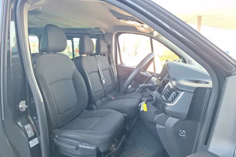 VO23URL Renault Trafic Ll30 Sport Blue Dc  Thumbnail #38