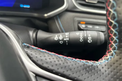 HT74GXP Renault Symbioz 1.6 E-Tech FHEV 145 Iconic Esprit Alpine 5dr Auto Thumbnail #34