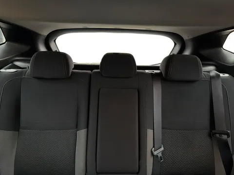 DL68SKK Nissan Qashqai 1.5 dCi 115 N-Connecta 5dr [Glass Roof Pack] Thumbnail #16