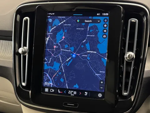 DX23LYH Volvo XC40 2.0 B3P Plus Dark 5dr Auto Thumbnail #33