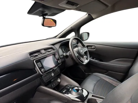 WF72JHZ Nissan LEAF 160kW e+ N-Connecta 59kWh 5dr Auto Thumbnail #10
